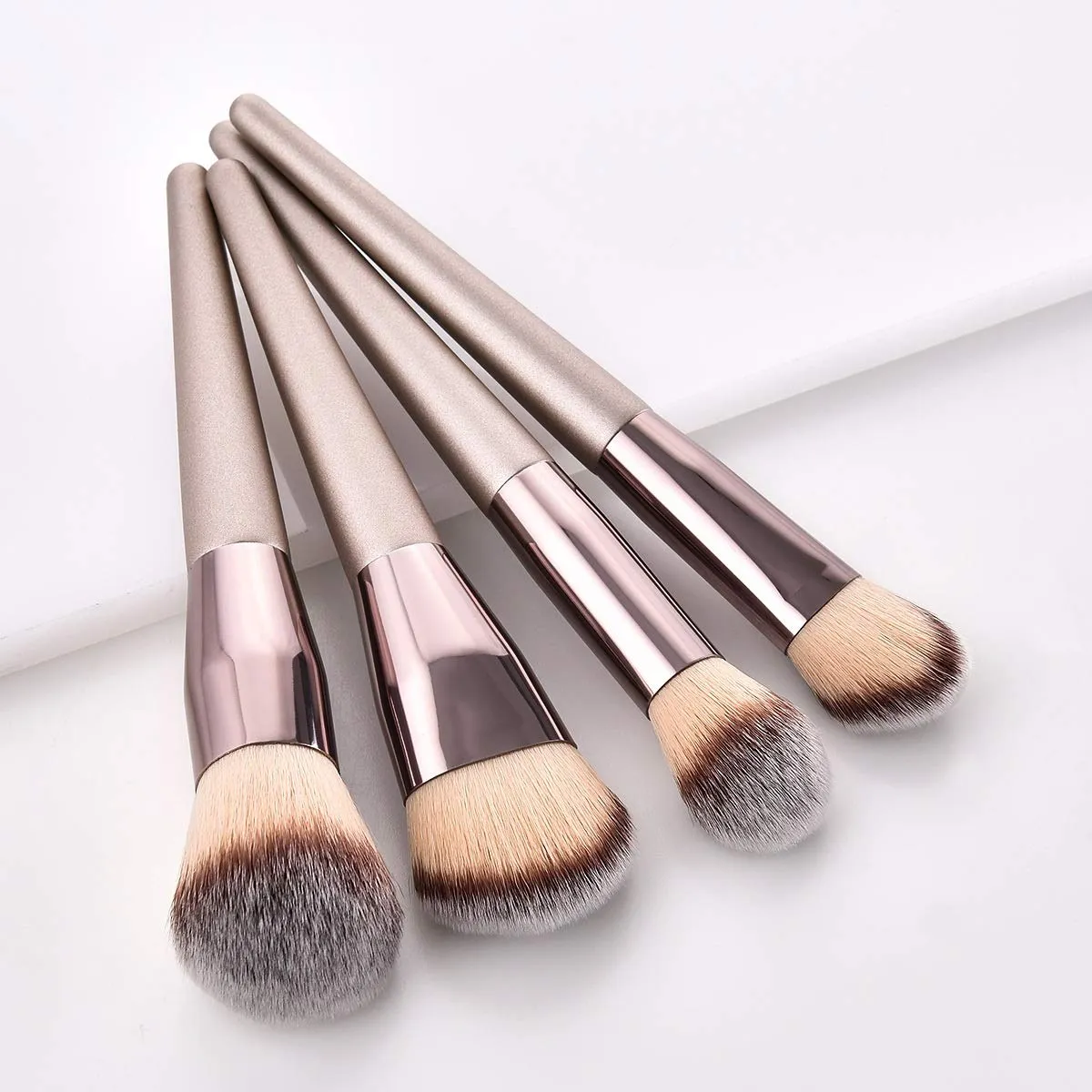 4 Makeup Brush Basic Blush Mixed Concealer Outline Female Makeup Tool