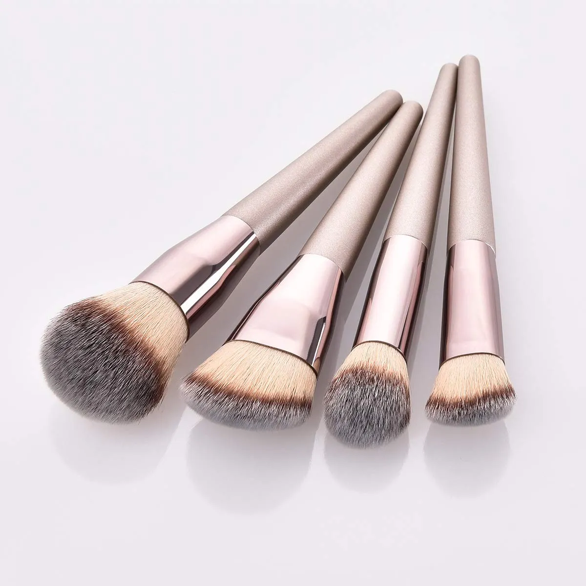 4 Makeup Brush Basic Blush Mixed Concealer Outline Female Makeup Tool
