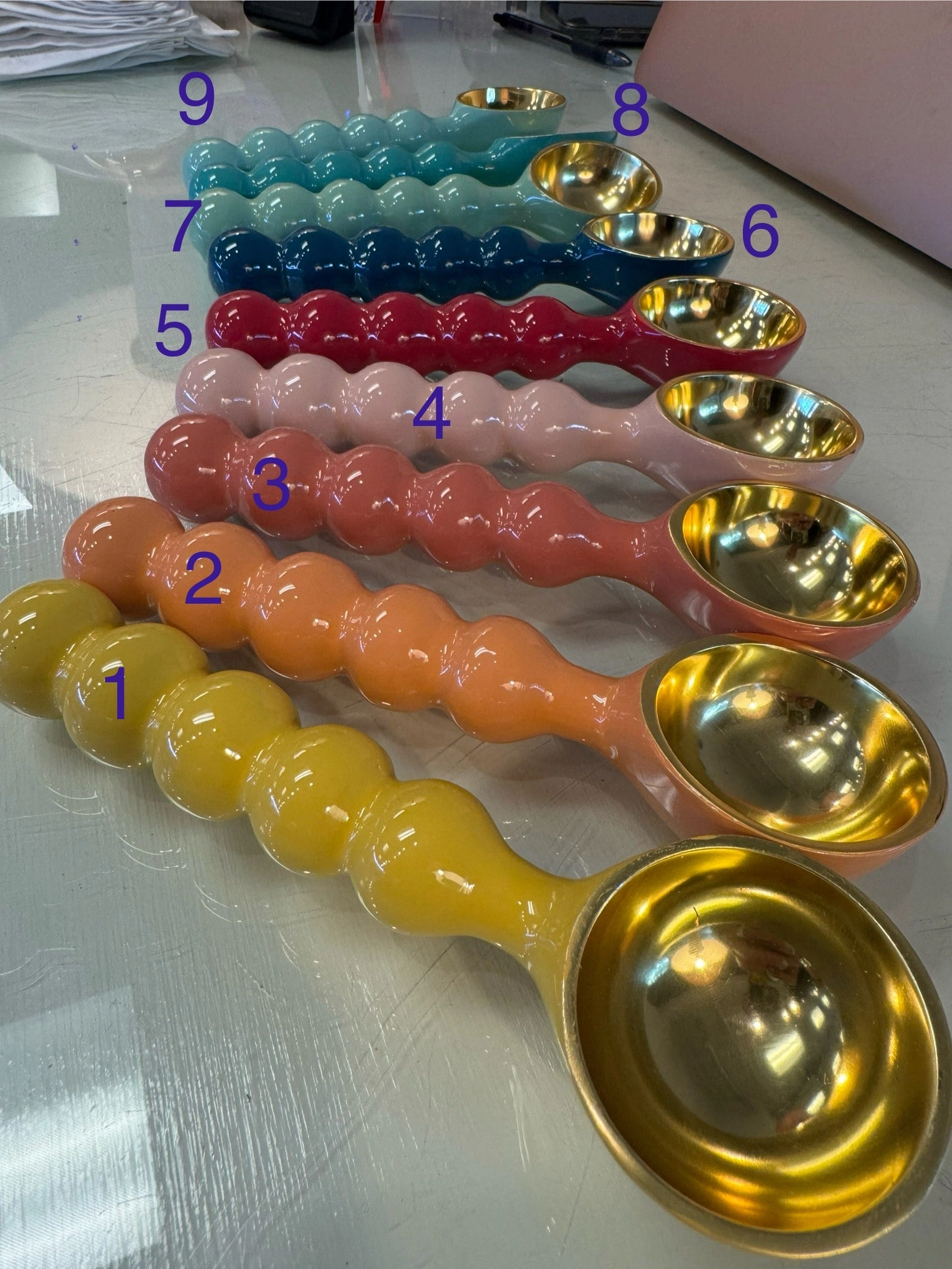 Bubble Ice Cream Scoop (Various Colors)