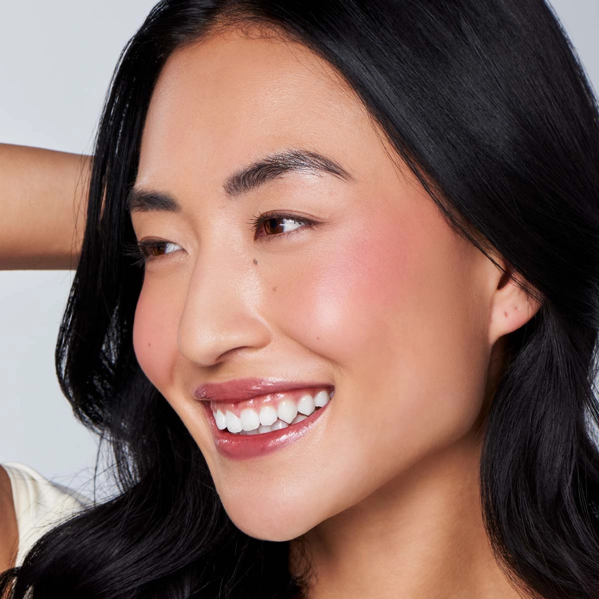 Endless Diffusion™ Baked Blush from Ravie Beauty