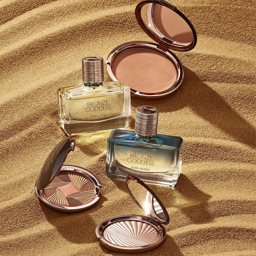 Estée Lauder Bronze Goddess Powder Bronzer | Matte Finish   Buildable Coverage, 0.74 Ounce
