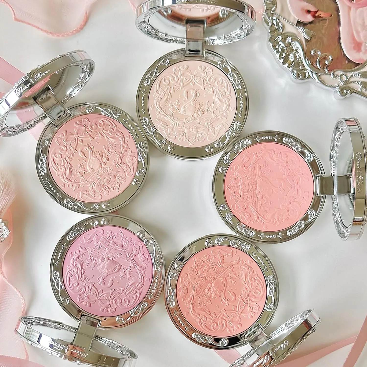 Flower Knows Swan Ballet Embossed Blush,Coral Matte Finish,Buildable & Blendable Powder Blush for cheeks,Natural Flush for All Skin Tones(04 Pleuche,5g)
