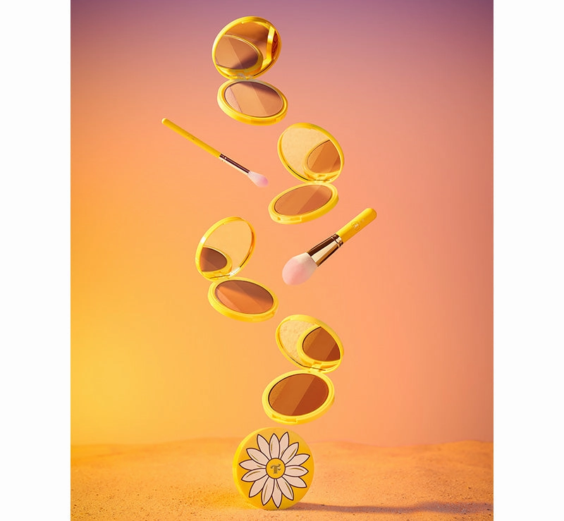 FLOWER POWER BRONZER - FREE LOVE FREESIA