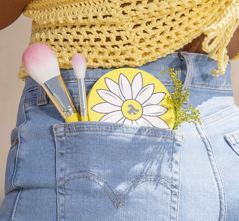 FLOWER POWER BRONZER - FREE LOVE FREESIA