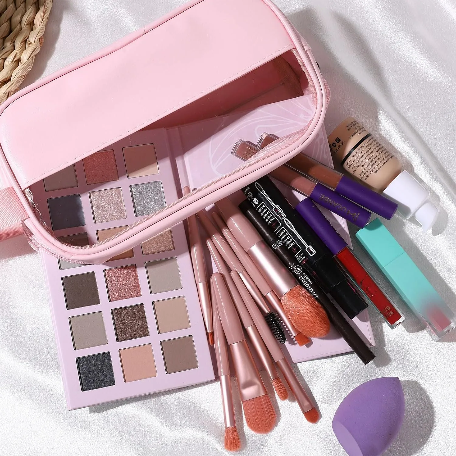 Full Makeup Kit for Women, 18 Color Eyeshadow, 3 Color Lipstick, Blush Oil, Mascara, Liquid Eyeliner, Eyebrow Pencil, Foundation, Sponge, Makeup Bag and 8pcs Makeup Brush