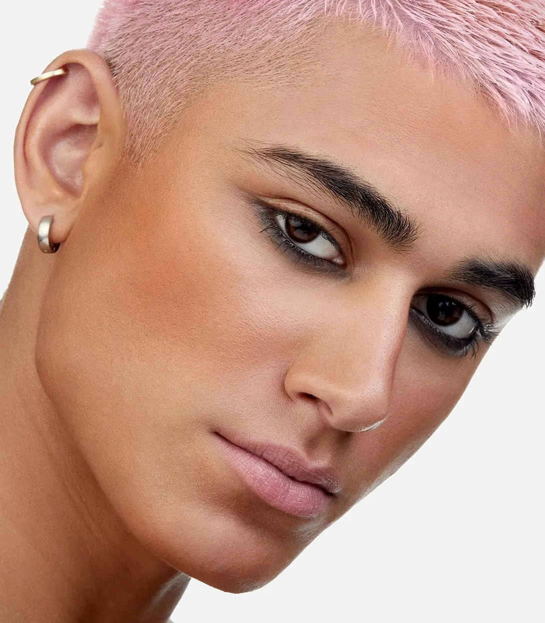 MAKE Beauty Skin Mimetic Microsuede Bronzer Powder - Matte Bronzing Powder Contour, Buildable Formula, Non Comedogenic, Long Lasting Color. Shade - Dune for Medium Neutral Skin