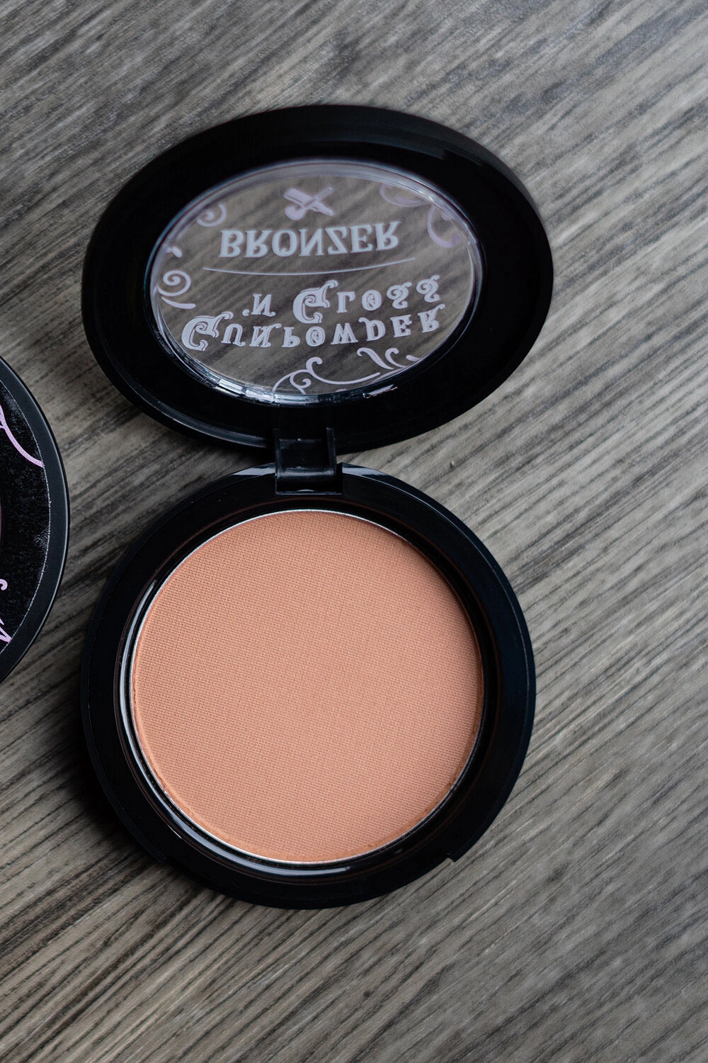 Mineral Matte Bronzer