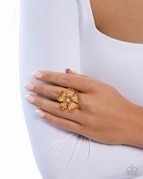 Paparazzi Ring ~ Floral Fit