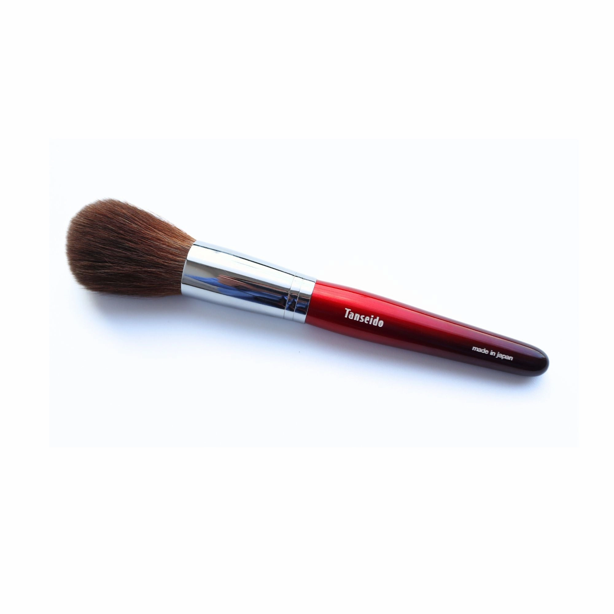 Tanseido AKA 赤 Series AC28 Face/Cheek Brush (Premium Collection)