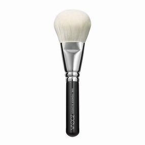 ZOEVA 108 Vegan Powder Blend Brush Discontinued